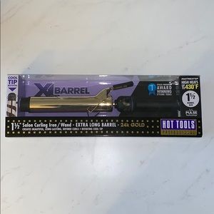 Hot Tools 1 1/2 inch Curling Iron.